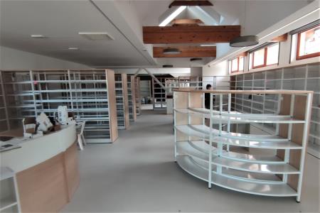 Knjižnica Borovnica - pohištvo 1